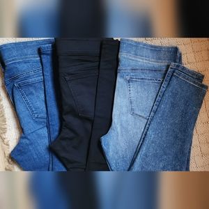 3 pair APT 9 Skinny Jeans